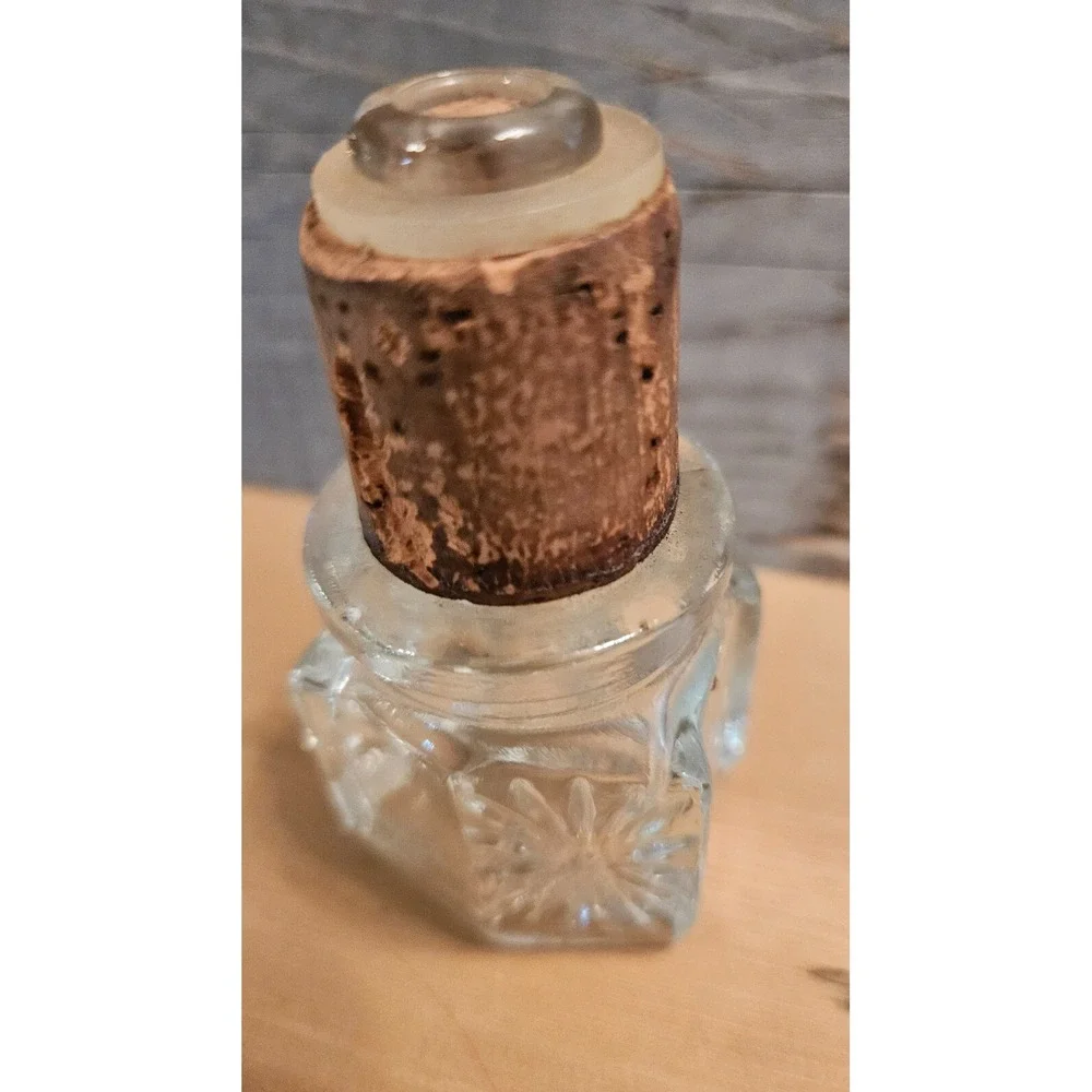 Vintage Glass Apothecary Bottle Cork Stopper Decorative Display‎